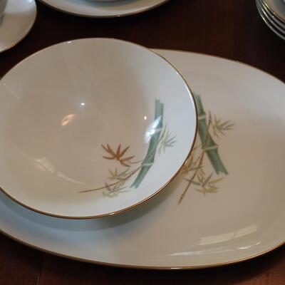 Noritaki oriental  China setting for 12