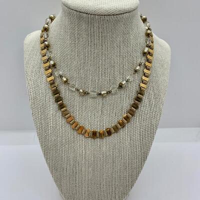 LOT 11R: Goldtone & Silvertone Necklaces