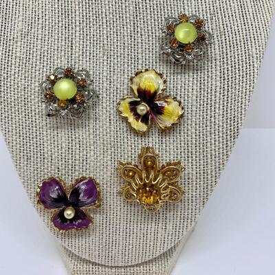 LOT 27R : Vintage Costume Brooches: Pansies w/Pearls, Filigree Citrine Yellow Stone w/Citrine Rhinestones