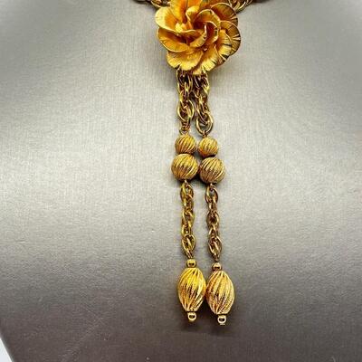 LOT 30: Two Goldtone Necklaces (24