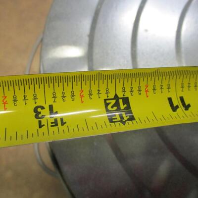 Tin Canister With Charcoal