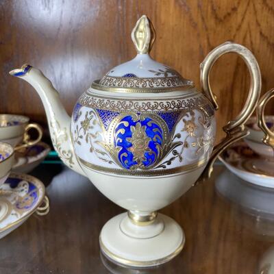 Lot 238 C. Meito Porzellan Porcelain Tea Set