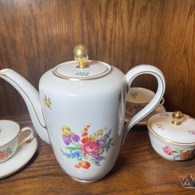 Lot 238 E. Rosenthal Coffee Set