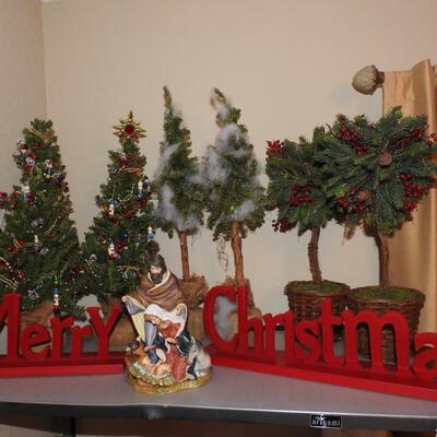 Collection of Christmas decor