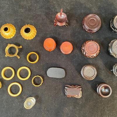 Lot 267. Assorted Stands for Small Collectibles