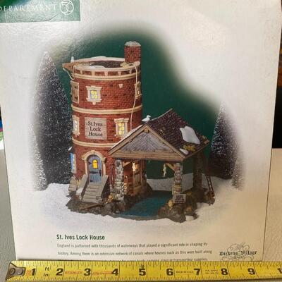 Department 56 ~ St. Ives Lock House