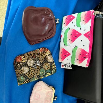 Purses, handbags and wallets