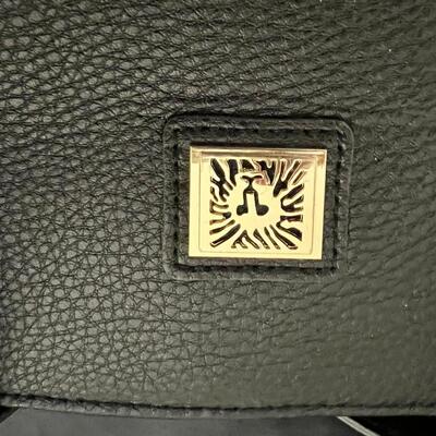 Purses, handbags and wallets