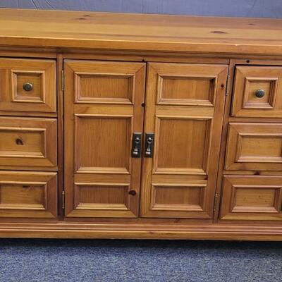 Beautiful Ã‡hest of Drawers