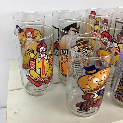 5178 Vintage Collection McDonald Cups Collection
