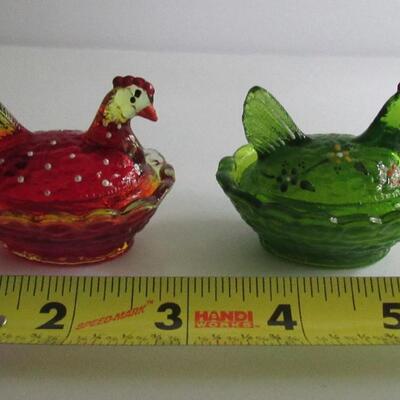 2 Vintage Hand Painted Boyd Glass Hen on Nest Salts