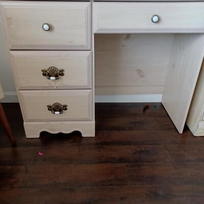 Vintage 2 piece Desk and Hutch