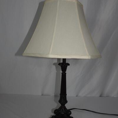 Table lamp