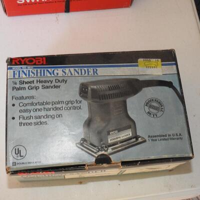 Ryobi finishing sander