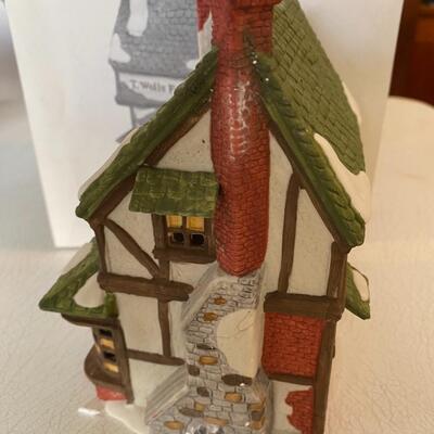 Department 56 ~Vintage ~ Heritage Village ~ T. Wells Fruit & Spice Shop