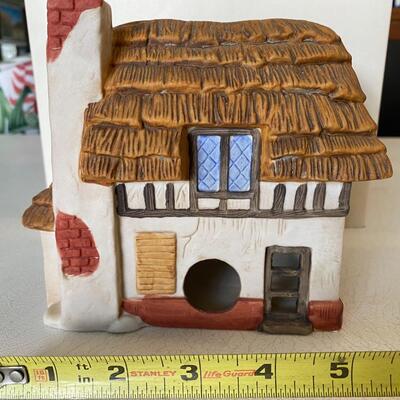 Department 56 ~  Heritage Village Series ~ Green Grocer