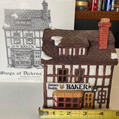 Department 56 ~ Shops of Dickens ~Golden Swan Baker