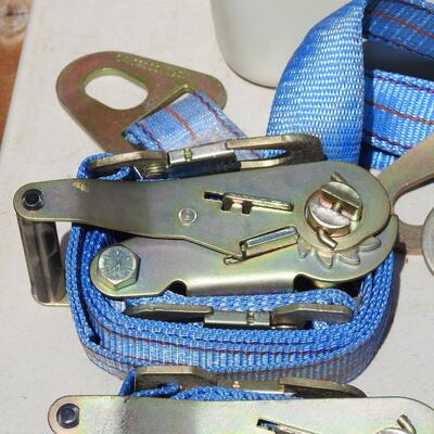 Ratchet straps