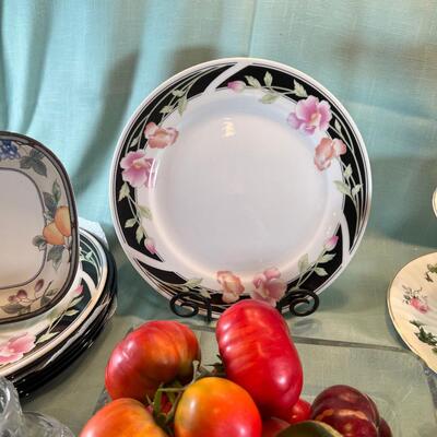 Gibson Floral dinner plates, regency bone china triple desert plate