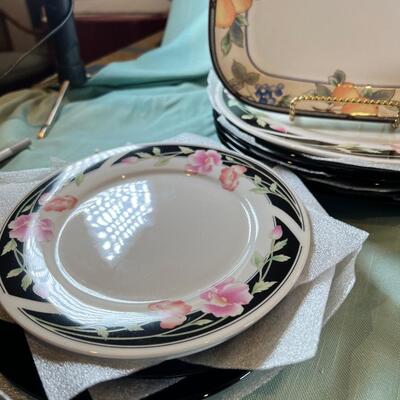 Gibson Floral dinner plates, regency bone china triple desert plate