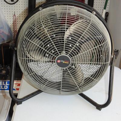 Large floor fan