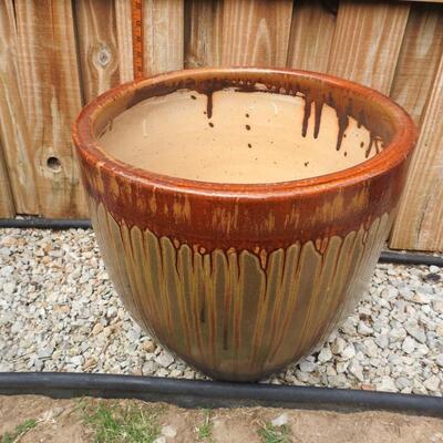 Large pottery type planter