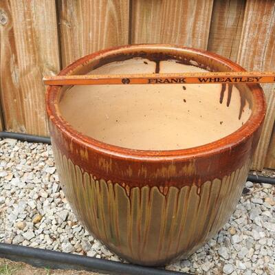Large pottery type planter