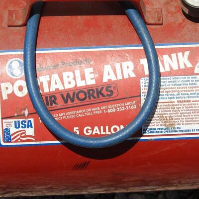 Portable air tank