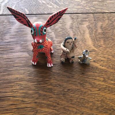 Small Native American Clay Figurines - Signed
