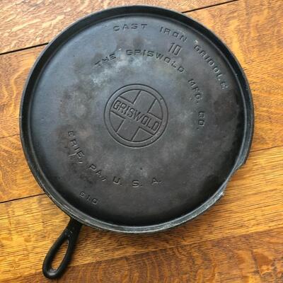 Cast Iron Griswold Griddle No. 10