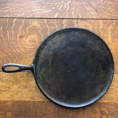 Cast Iron Griswold Griddle No. 10