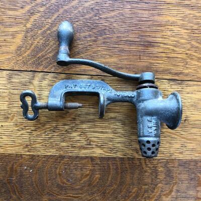 Vintage Nutmeg Grinder No. 0