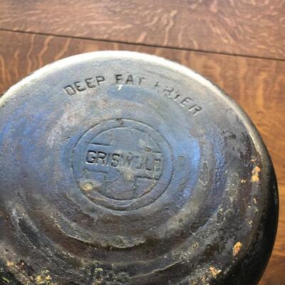 Cast Iron Griswold Deep Fat Frier with Lid