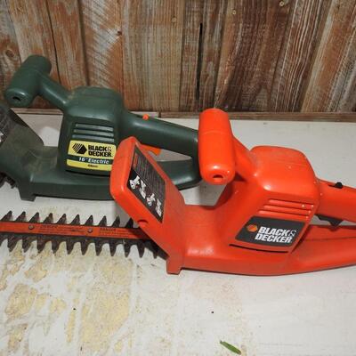 Pair of hedge trimmerâ€™s