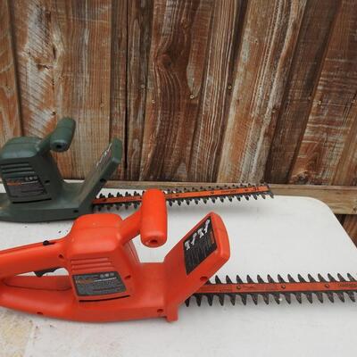 Pair of hedge trimmerâ€™s