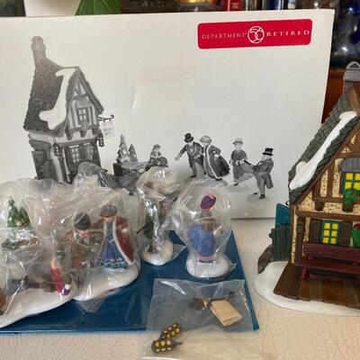 Department 56 ~ Ashley Pond Skating Party