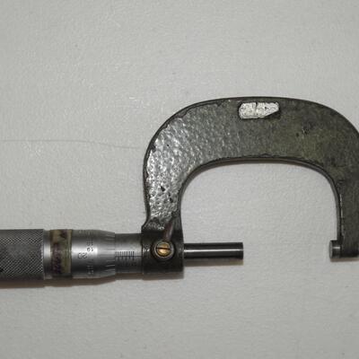 Mitutoyo 1-2' Micrometer