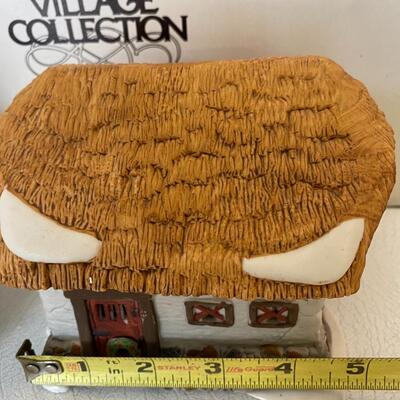 Department 56 ~ BARLEY BREE FARMHOUSE AND BARN