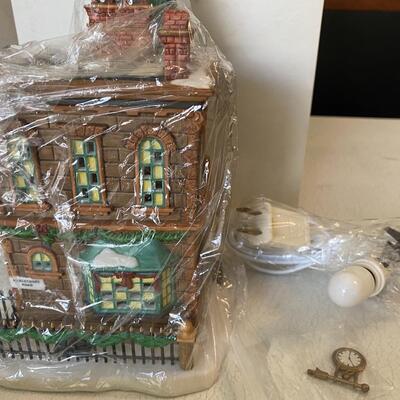 Department 56 ~ Thomas Mudge Timepieces