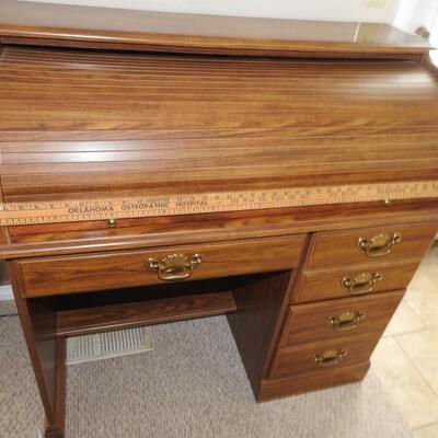 Roll top desk and chair