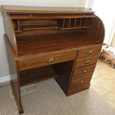 Roll top desk and chair