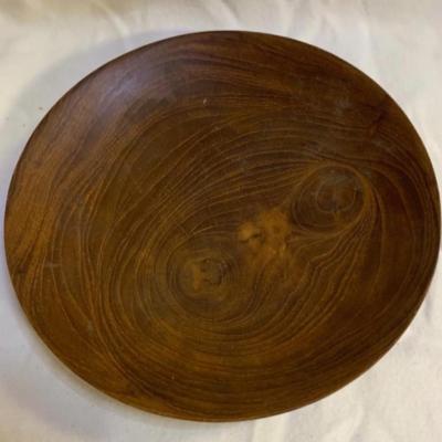 2 Wood ðŸªµ Bowls 6â€ approx & Decorative Tin 9â€ approx
