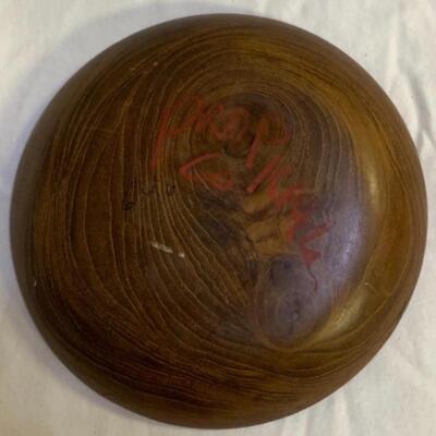 2 Wood ðŸªµ Bowls 6â€ approx & Decorative Tin 9â€ approx