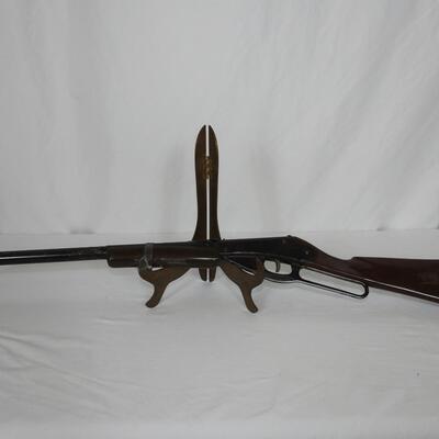 Vintage Daisy Long Rifle BB Gun
