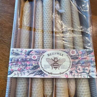 Full vintage box vintage Beeswax candles