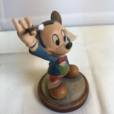 Walt Disney Company Anri Micky Mouse 243/5000 and Minnie 2659 /5000