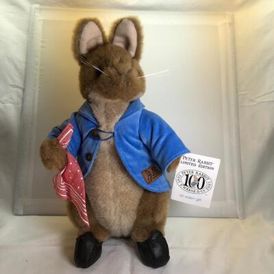 Beatrix Poter Peter Rabbit Limited edition 100 Anniversary  Eden gift Plush toy