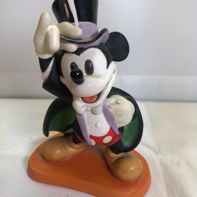 WDCC Magician Mickey" On With The Show" 1997 Membership Sculpture Walt Disney