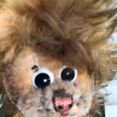 Special little Lion preloved 4" with heart tag