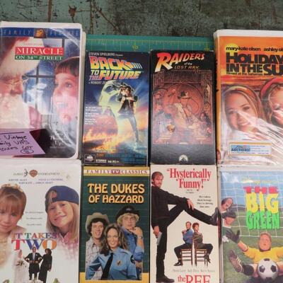 older Family VHS Movies LOT Children's Christmas Miracle, Dukes of Hazard, Back to Future more